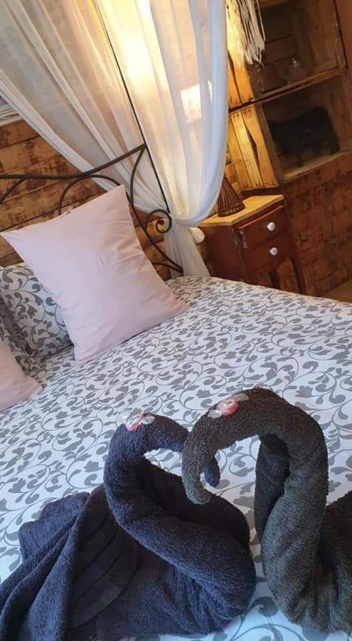Chambre D'Hotes Le Petit Ranch Los Masos エクステリア 写真